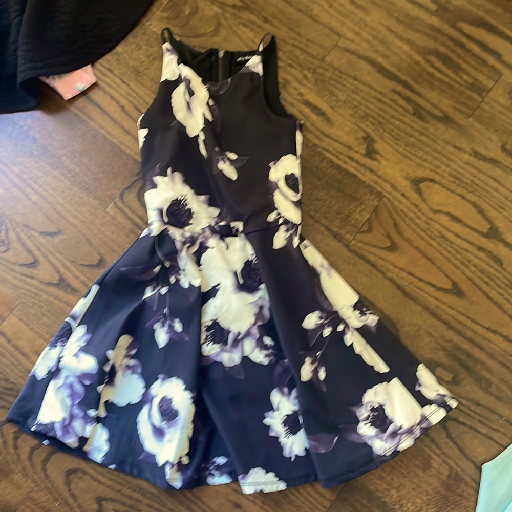 Girls dress size 12